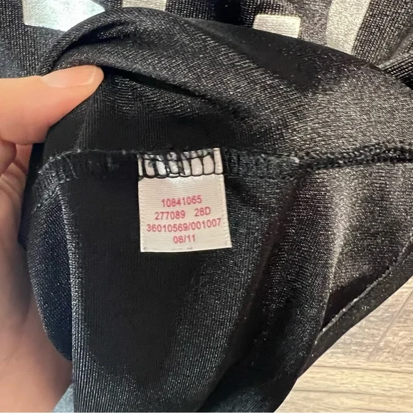 Victoria’s Secret PINK NFL Philadelphia Eagles Jersey Tee – Size M - Picture 5 of 5